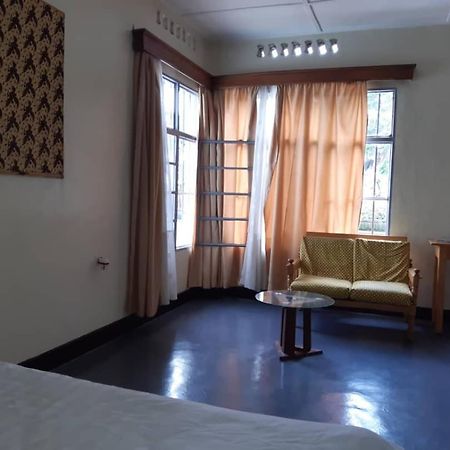 Maddy'S Kitchen And Accomodation Gisenyi Luaran gambar