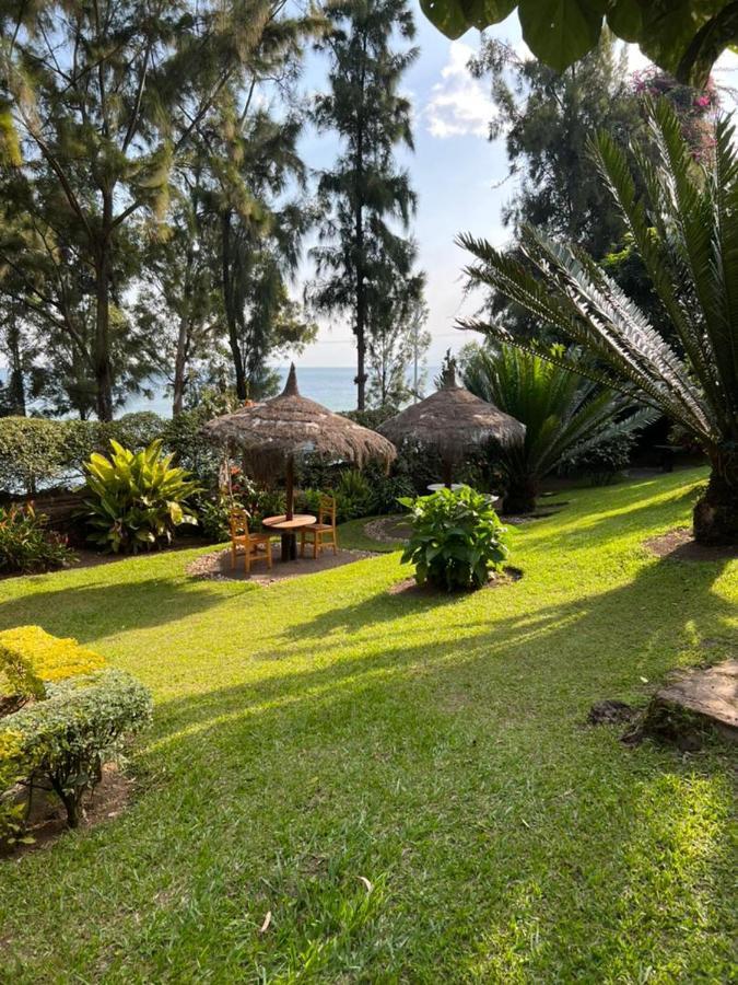 Maddy'S Kitchen And Accomodation Gisenyi Luaran gambar
